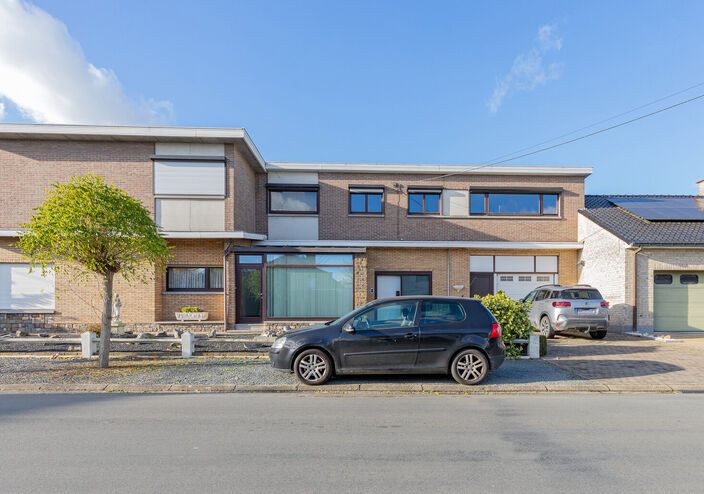 Appartementsgebouw te koop in Opwijk