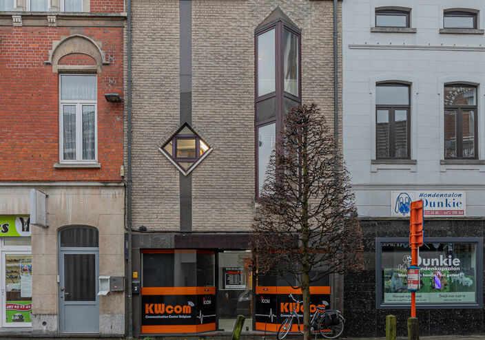 Gebouw voor gemengd gebruik te koop in Aalst