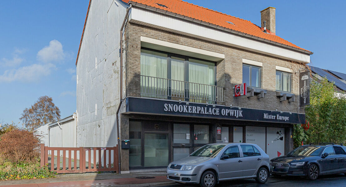 Gebouw voor gemengd gebruik te koop in Opwijk